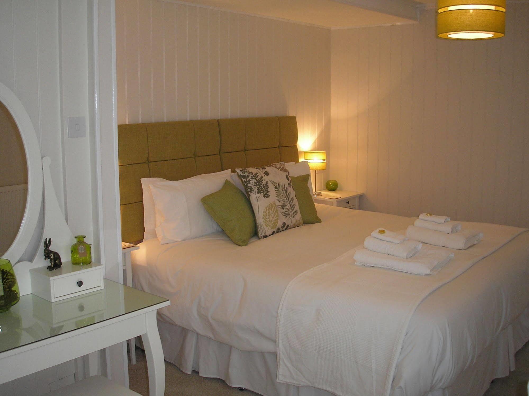 Petherton 4* Ringwood